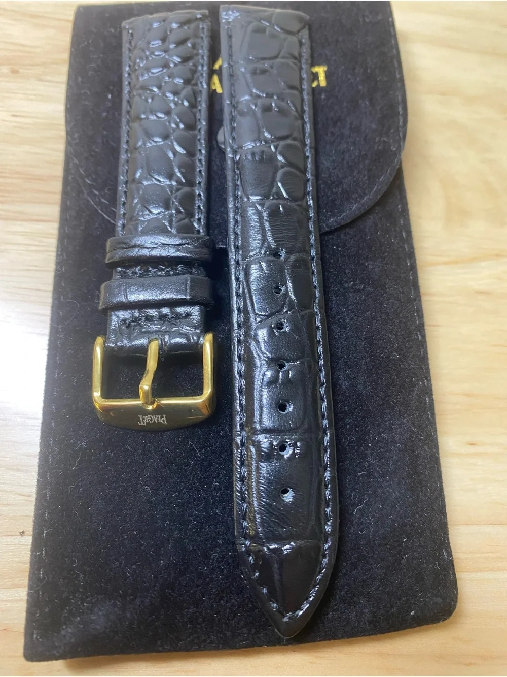 Black Croc-Embossed Leather Watch Strap with Gold Buckle Piaget 20mm
